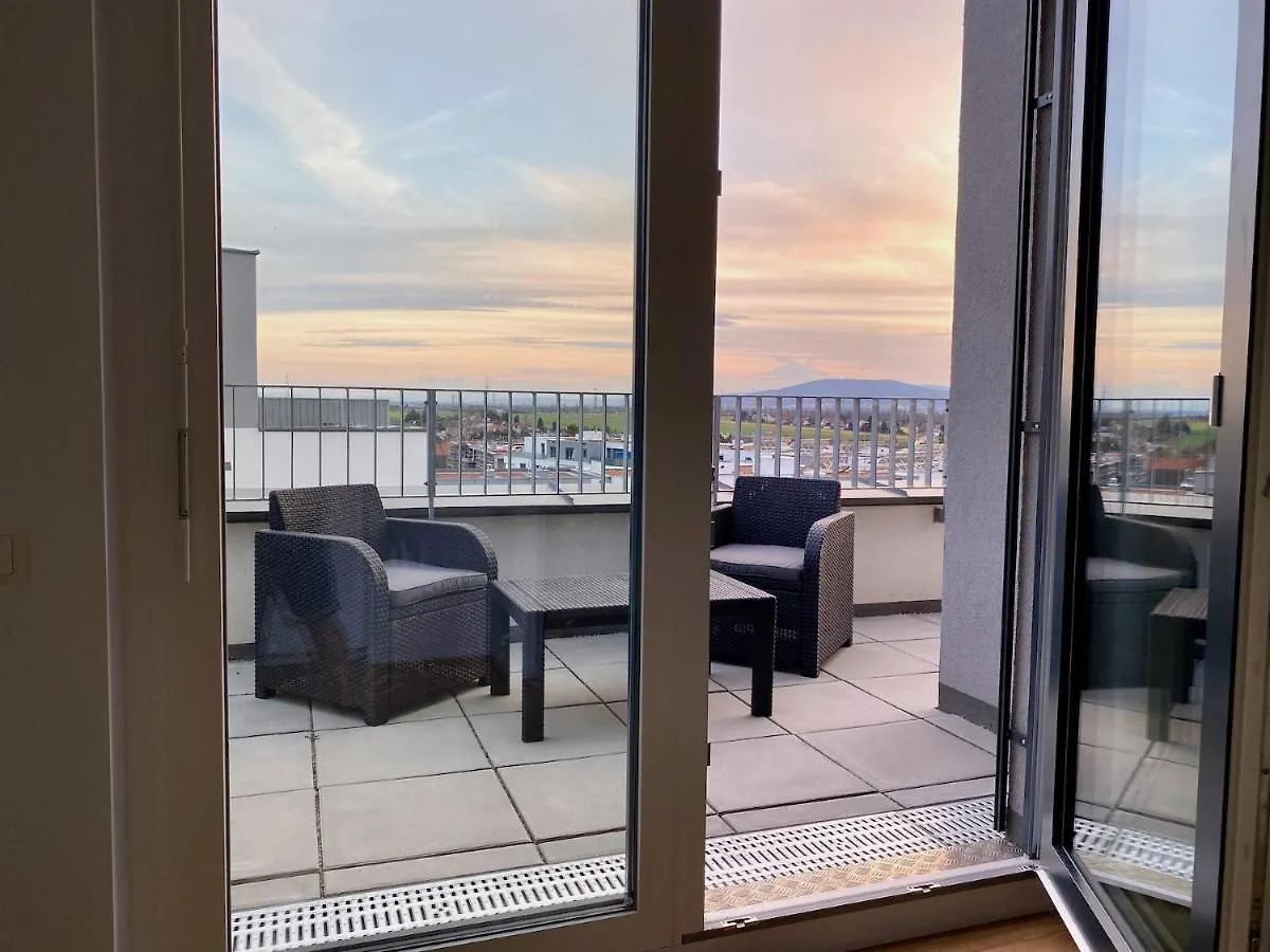 Apartment Sonnenwohnen Penthouse Direkt Bei U-Bahn Und Therme Wien Mit Top Anbindung Ins Zentrum