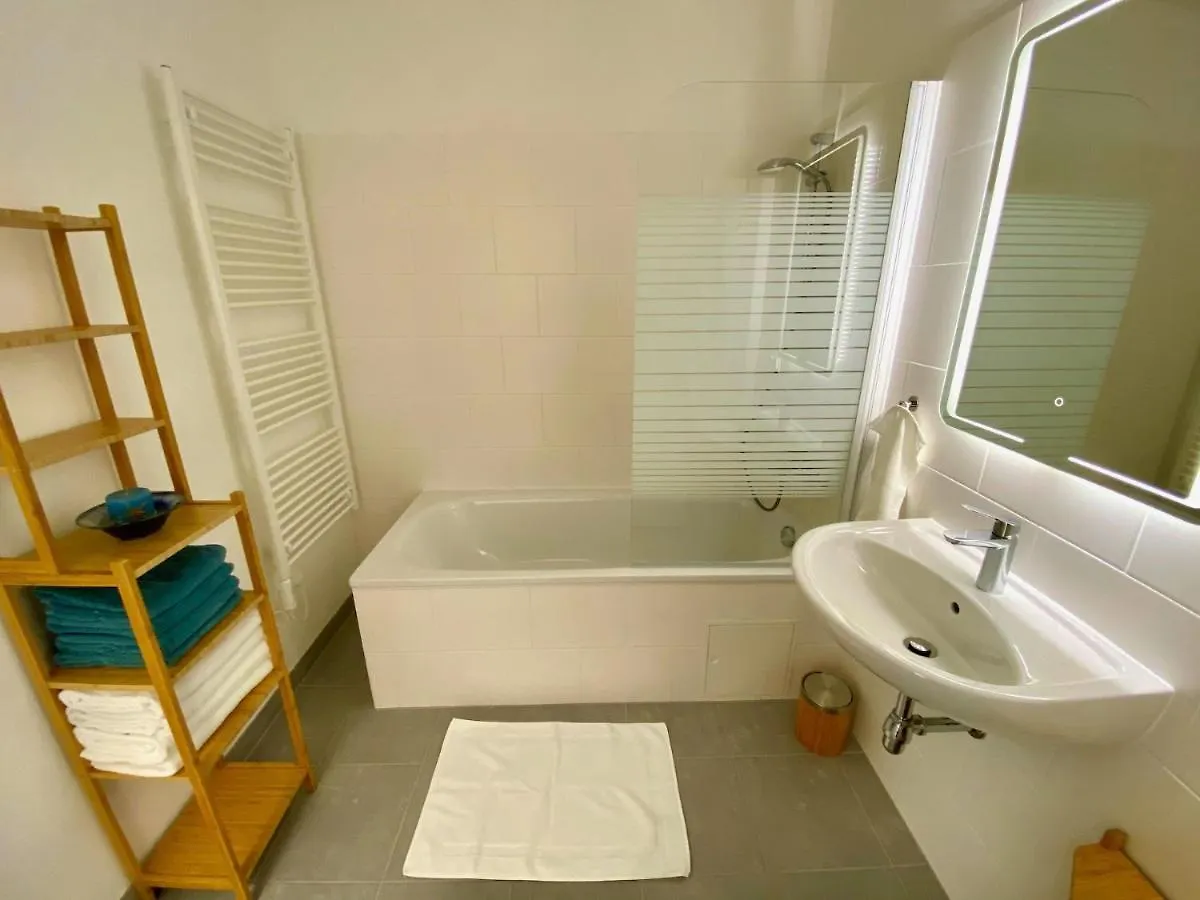 Sonnenwohnen Penthouse Direkt Bei U-Bahn Und Therme Wien Mit Top Anbindung Ins Zentrum Vienna