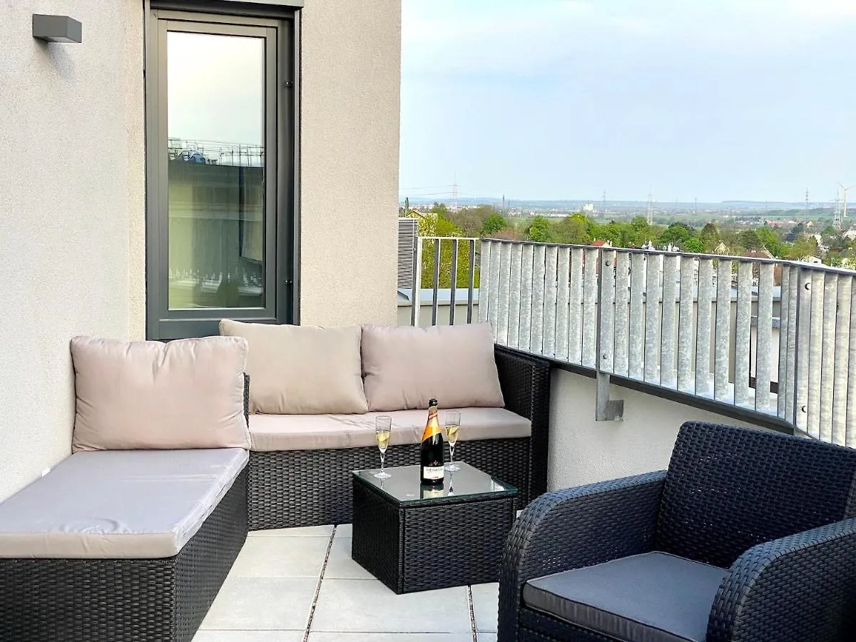 Sonnenwohnen Penthouse Direkt Bei U-Bahn Und Therme Wien Mit Top Anbindung Ins Zentrum Vienna